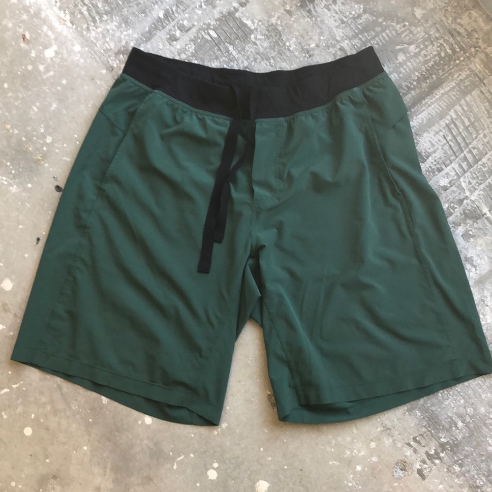 Lululemon | men’s shorts | XXL